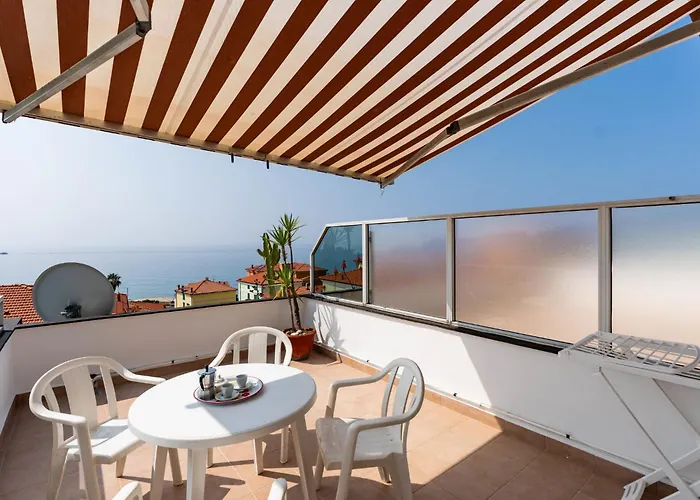 Casa Rita By Interhome ריווה ליגורה