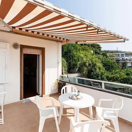 Casa Rita By Interhome * 리바 리구레